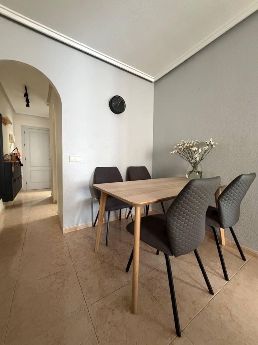 2 chambre Appartement à vendre à Torrevieja - 134 900 € (Ref: 9857548)