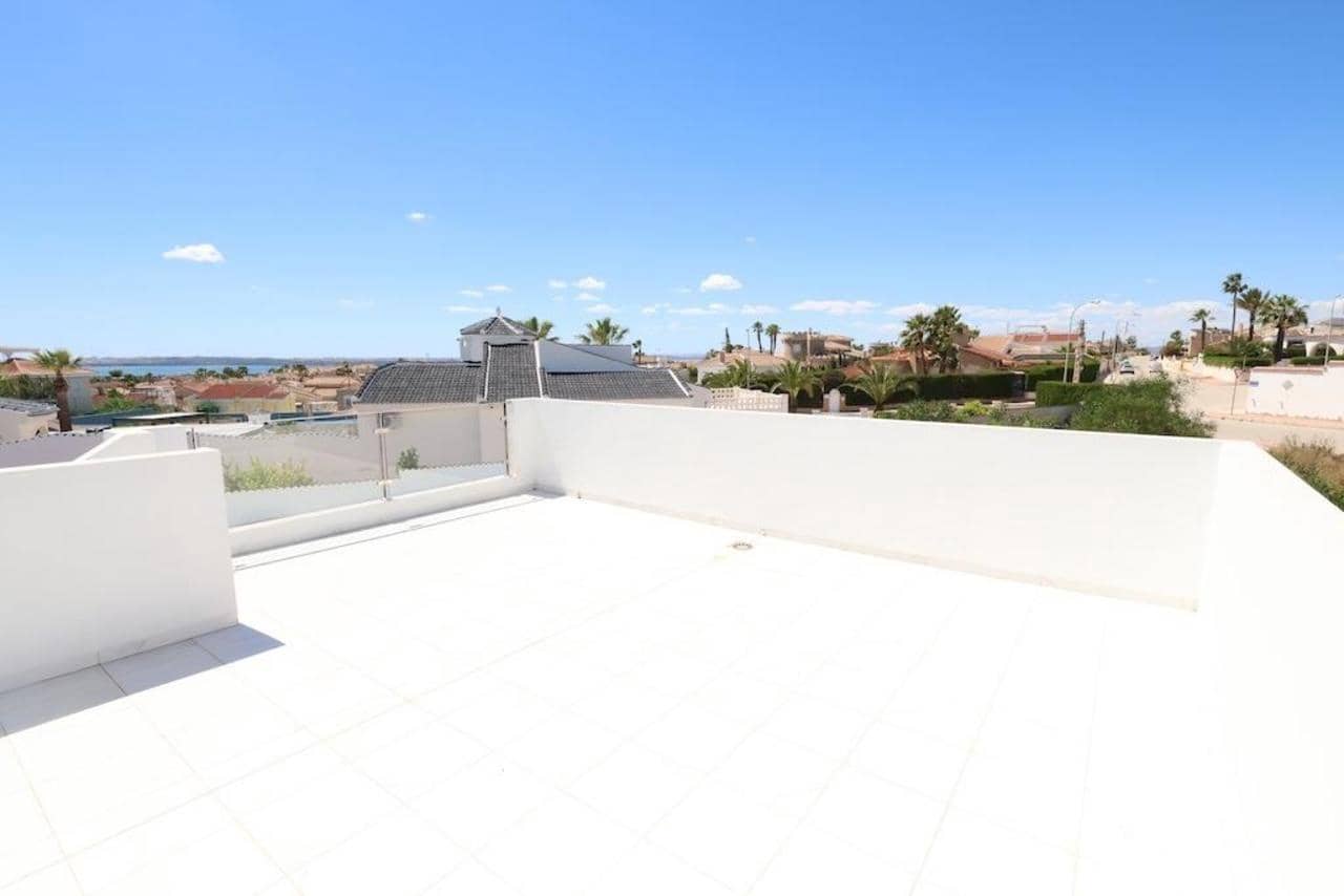 3 bedroom Villa for sale in Rojales - € 699,000 (Ref: 9858043)