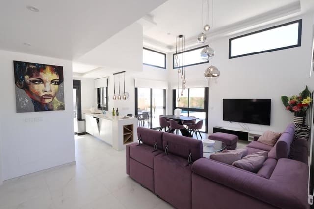 3 Zimmer Villa zu verkaufen in Rojales - 699.000 € (Ref: 9858043)