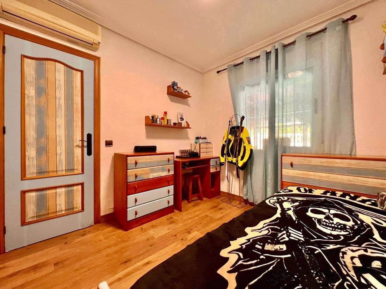 2 soverom Villa til salgs i Torrevieja med svømmebasseng - € 420 000 (Ref: 9859617)