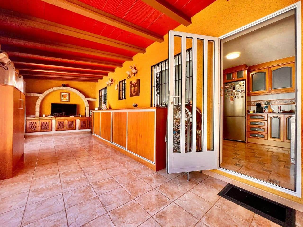 2 soverom Villa til salgs i Torrevieja med svømmebasseng - € 420 000 (Ref: 9859617)