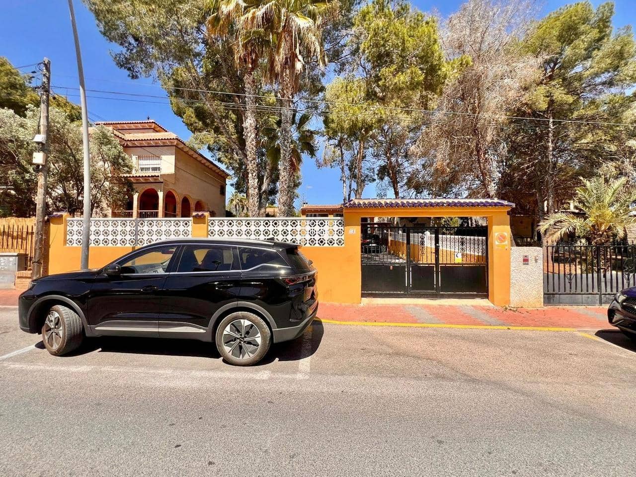 2 soverom Villa til salgs i Torrevieja med svømmebasseng - € 420 000 (Ref: 9859617)