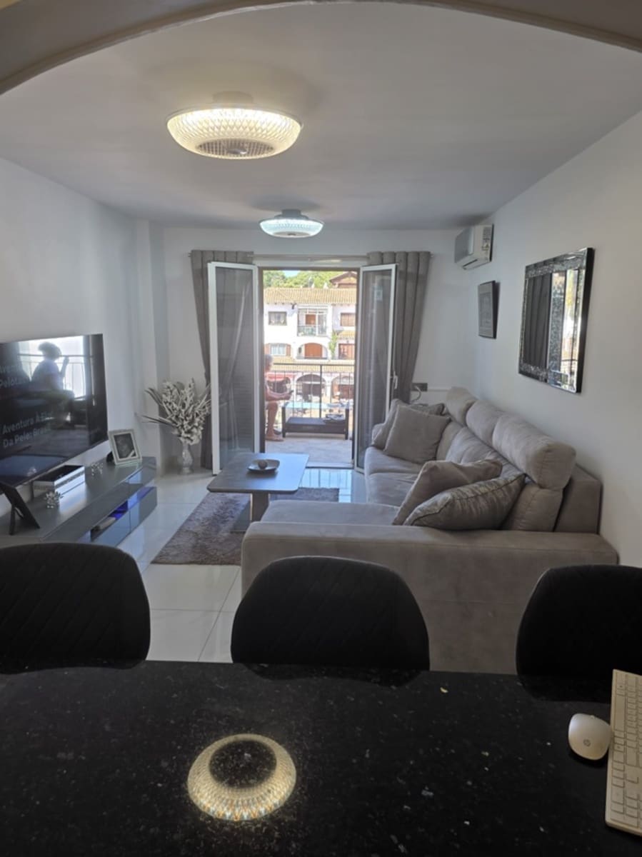 1 soverom Leilighet til salgs i Villamartin med svømmebasseng - € 139 900 (Ref: 9861636)