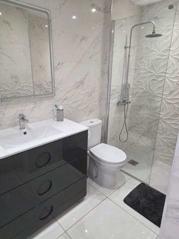 1 soverom Leilighet til salgs i Villamartin, Orihuela med svømmebasseng - € 139 900 (Ref: 9861636)