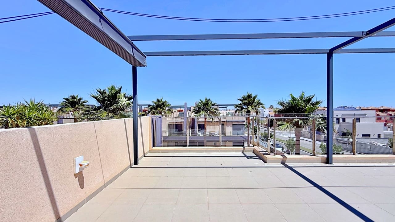 3 quarto Penthouse para venda em Pilar de la Horadada - 365 000 € (Ref: 9861639)