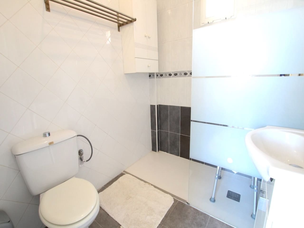 3 soveværelse Lejlighed til salg i La Zenia - € 188.500 (Ref: 9861643)