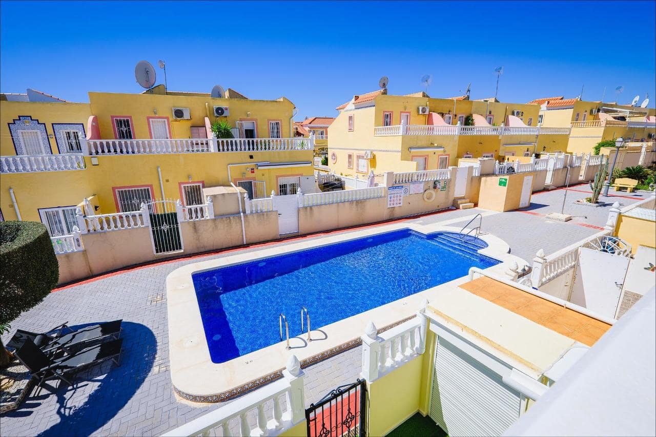 3 bedroom Townhouse for sale in Orihuela Costa with pool - € 239,900 (Ref: 9864754)