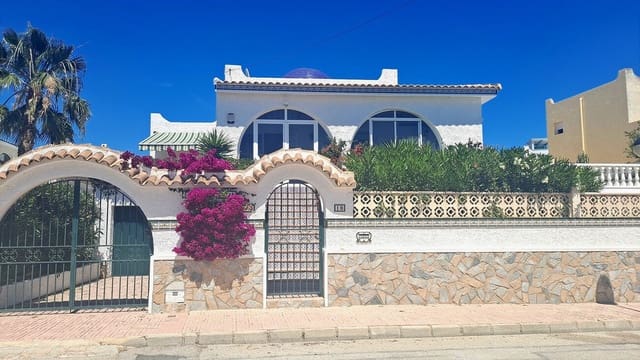 3 chambre Villa/Maison à vendre à San Miguel de Salinas - 350 000 € (Ref: 9864761)