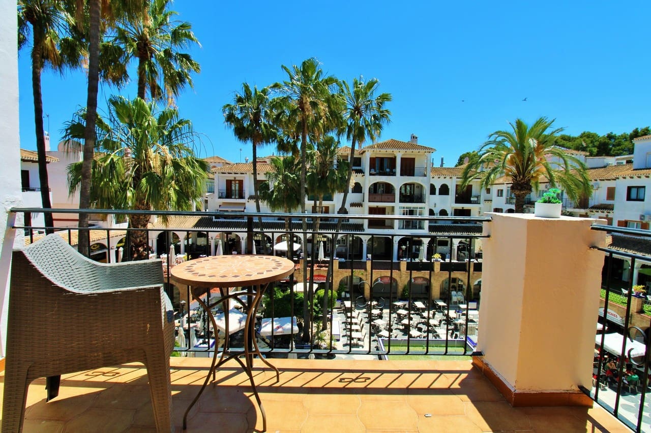 1 sovrum Lägenhet till salu i Villamartin med pool - 129 500 € (Ref: 9864766)