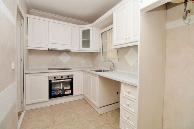 2 sypialnia Dom na sprzedaż w Playa Flamenca, Orihuela z basenem - 215 000 € (Ref: 9864767)