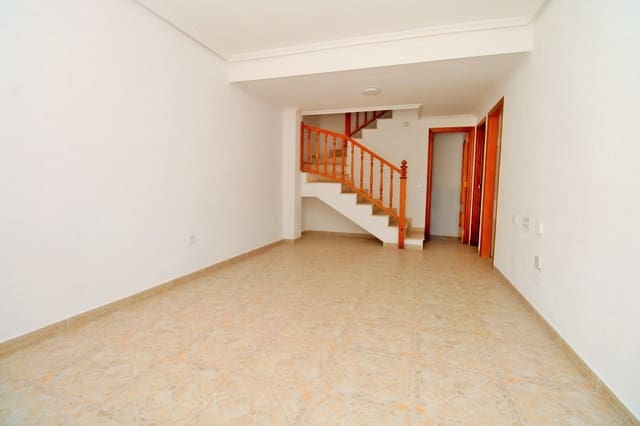2 slaapkamer Huis te koop in Playa Flamenca, Orihuela met zwembad - € 215.000 (Ref: 9864767)