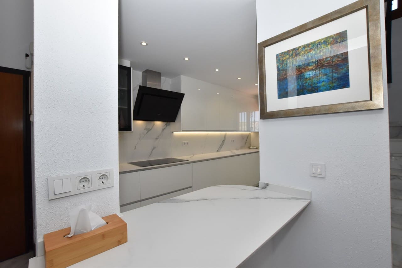 3 soverom Villa til salgs i Algorfa - € 495 000 (Ref: 9866712)