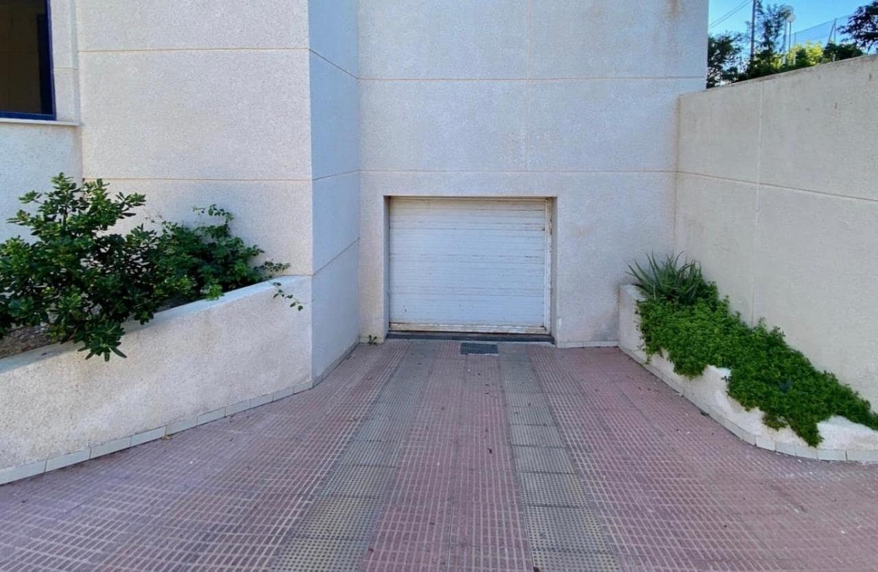 2 quarto Apartamento para venda em Torrevieja com piscina - 319 000 € (Ref: 9866715)