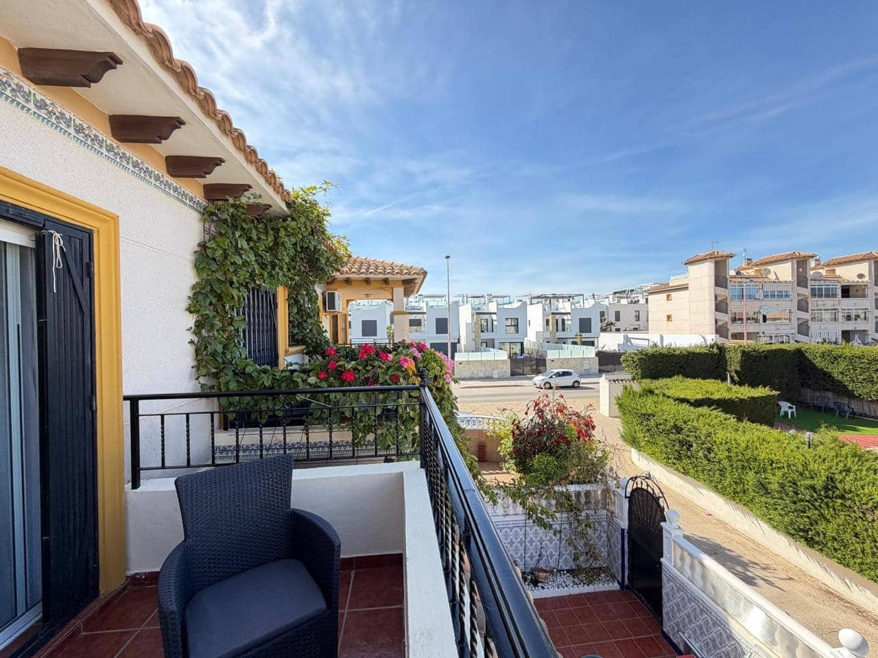 3 bedroom Townhouse for sale in Orihuela Costa with pool - € 235,000 (Ref: 9868314)