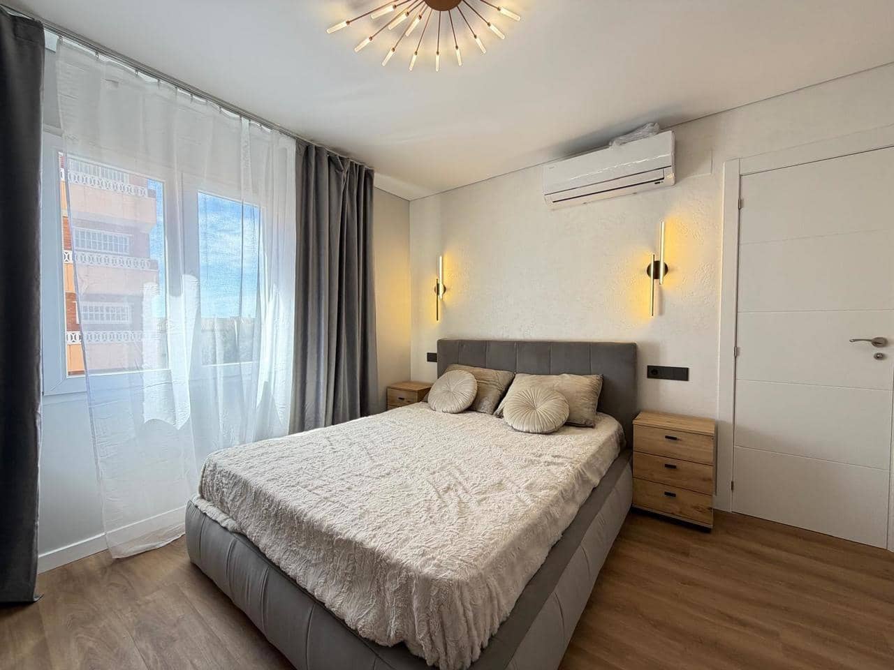 3 sovrum Lägenhet till salu i Torrevieja - 265 000 € (Ref: 9868315)