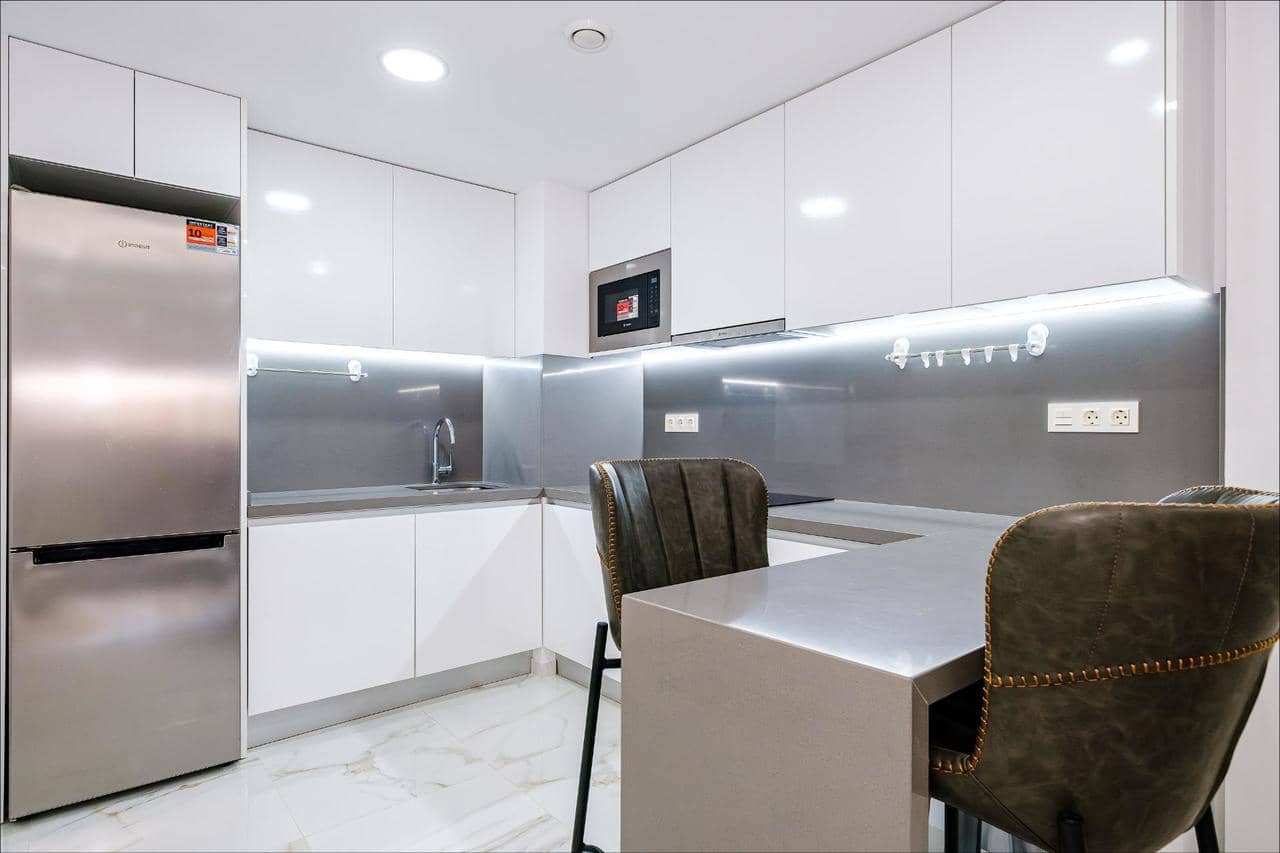 4 quarto Apartamento para venda em Torrevieja - 574 900 € (Ref: 9868316)