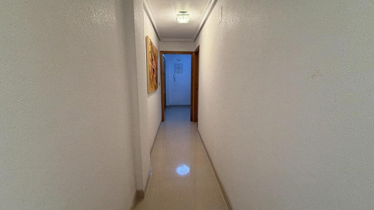3 quarto Apartamento para venda em Torrevieja - 299 900 € (Ref: 9868317)