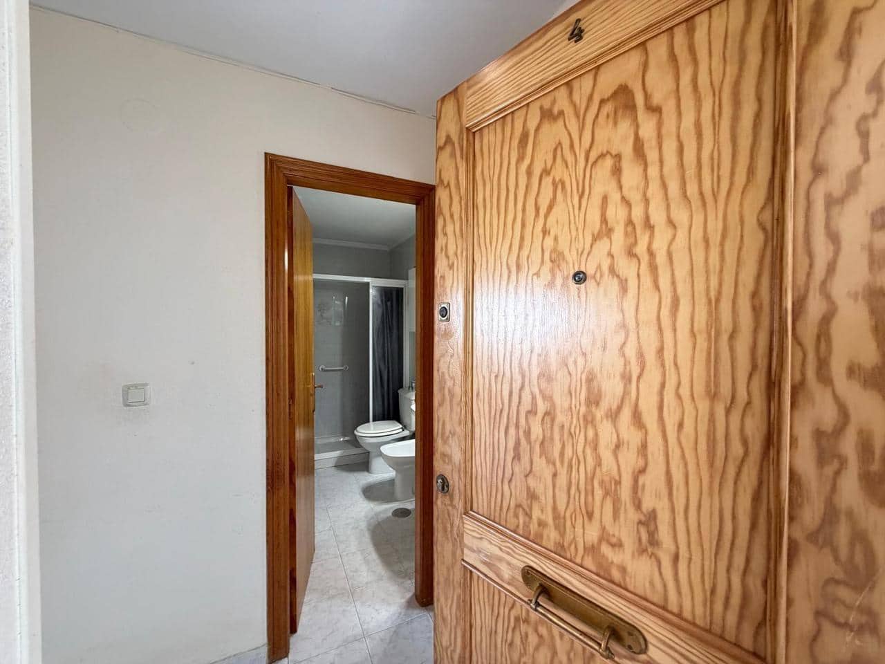 1 soverom Penthouse til salgs i Torrevieja - € 126 000 (Ref: 9868322)