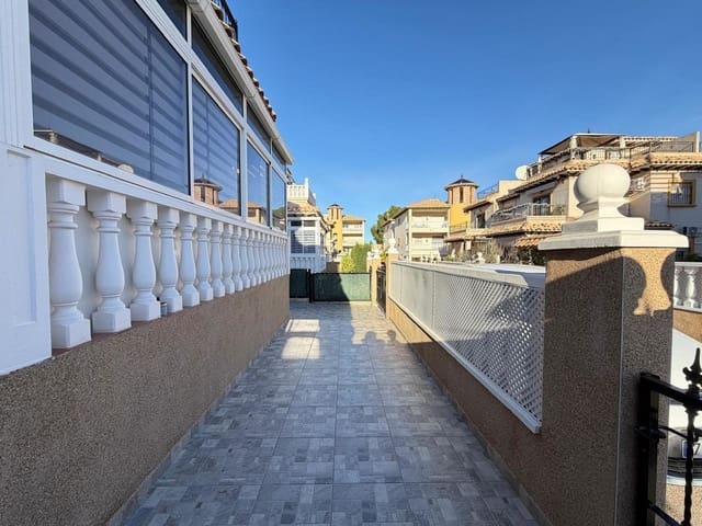 2 sovrum Hus till salu i Dehesa de Campoamor, Orihuela med pool - 219 900 € (Ref: 9868323)