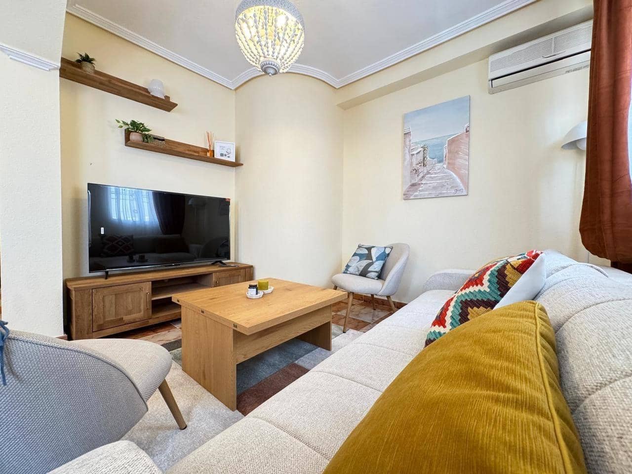2 bedroom Townhouse for sale in Orihuela Costa with pool - € 219,900 (Ref: 9868330)