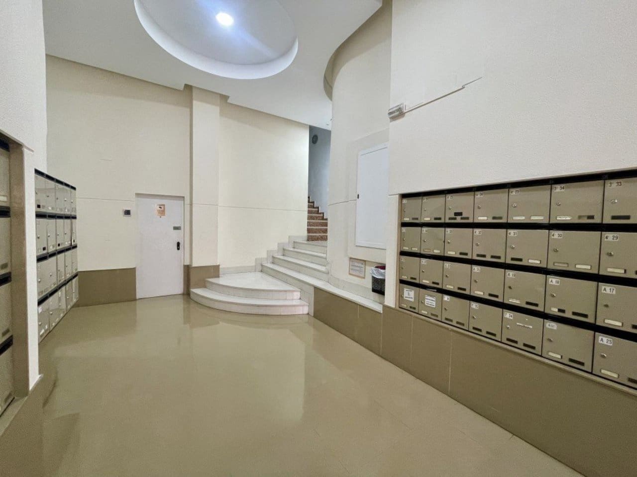 2 soverom Penthouse til salgs i Torrevieja - € 149 900 (Ref: 9868342)