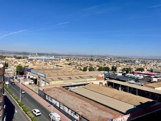 2 soverom Penthouse til salgs i El Molino, Torrevieja - € 149 900 (Ref: 9868342)