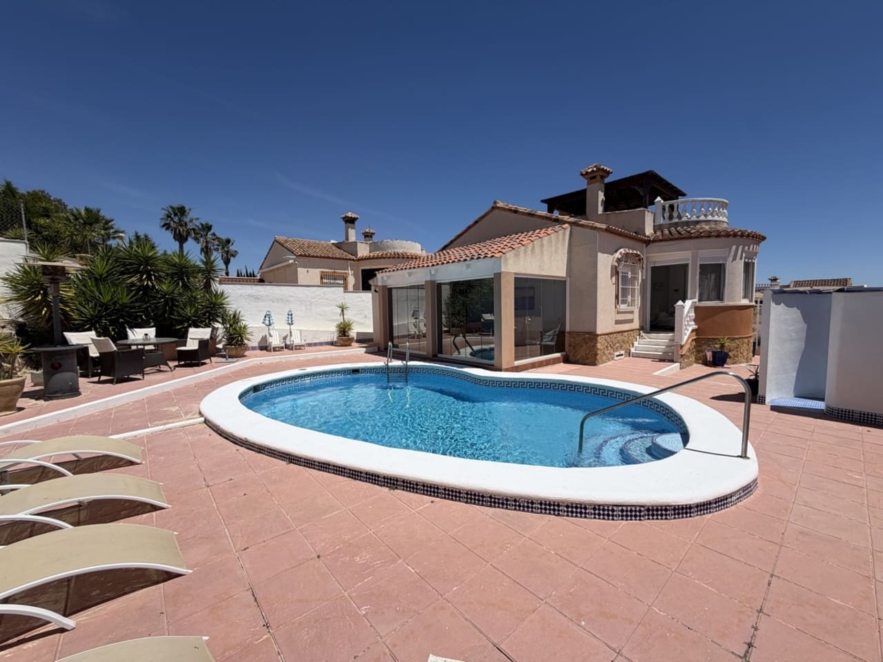 4 bedroom Villa for sale in Torremendo with pool - € 335,000 (Ref: 9868352)
