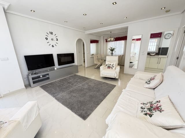 4 bedroom Villa for sale in Torremendo, Orihuela with pool - € 335,000 (Ref: 9868352)