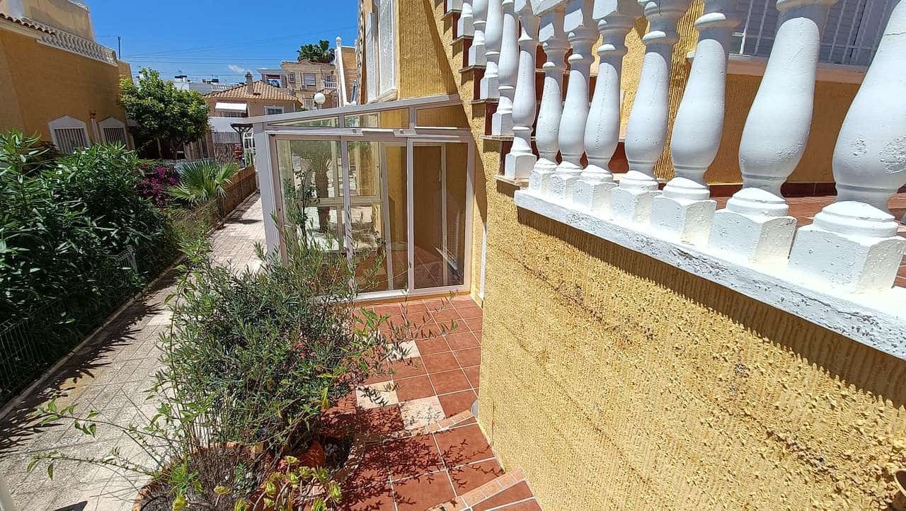2 soveværelse Byhus til salg i Orihuela Costa - € 165.000 (Ref: 9869912)