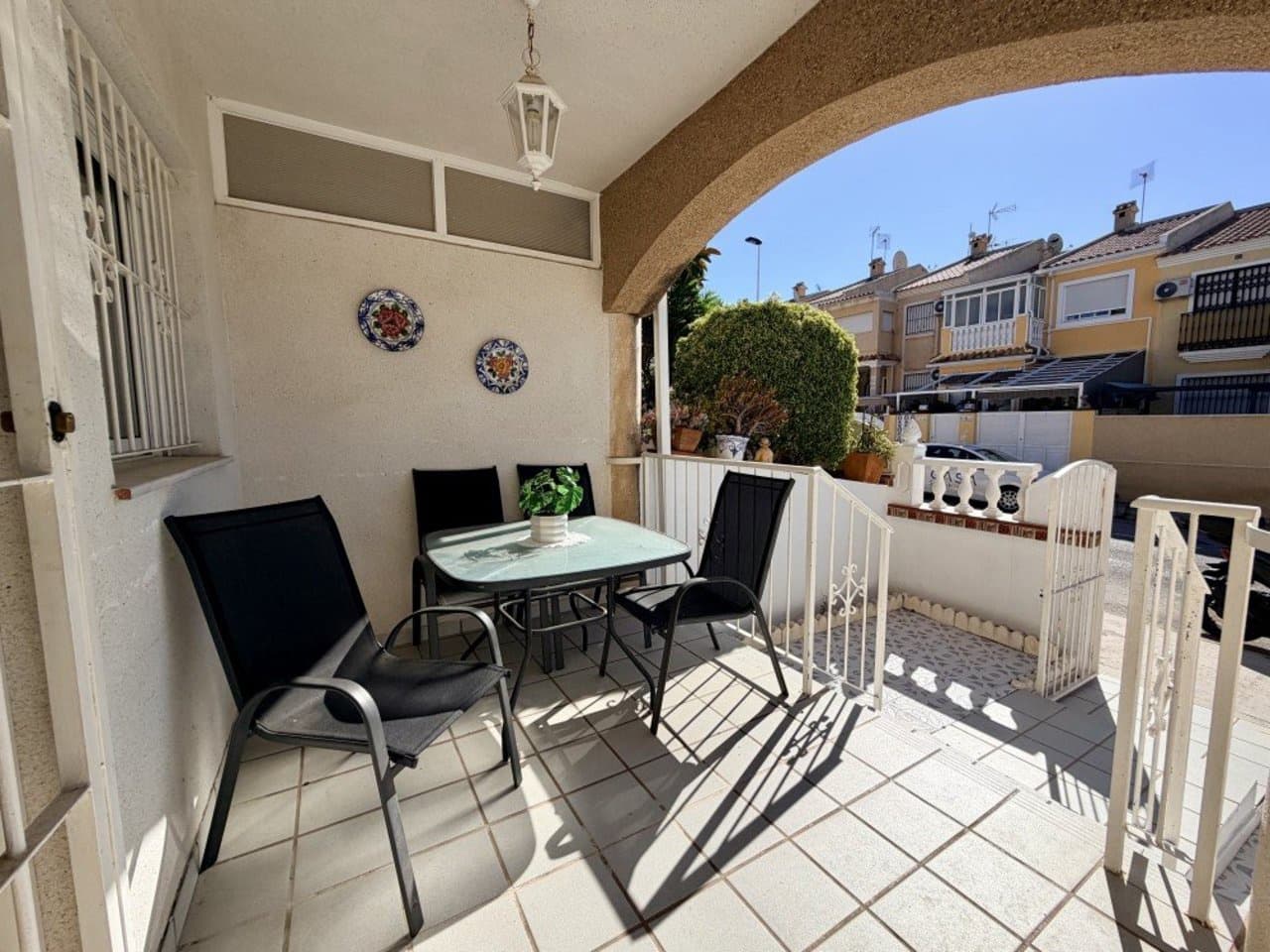 2 chambre Maison de Ville à vendre à Torrevieja - 157 500 € (Ref: 9878133)