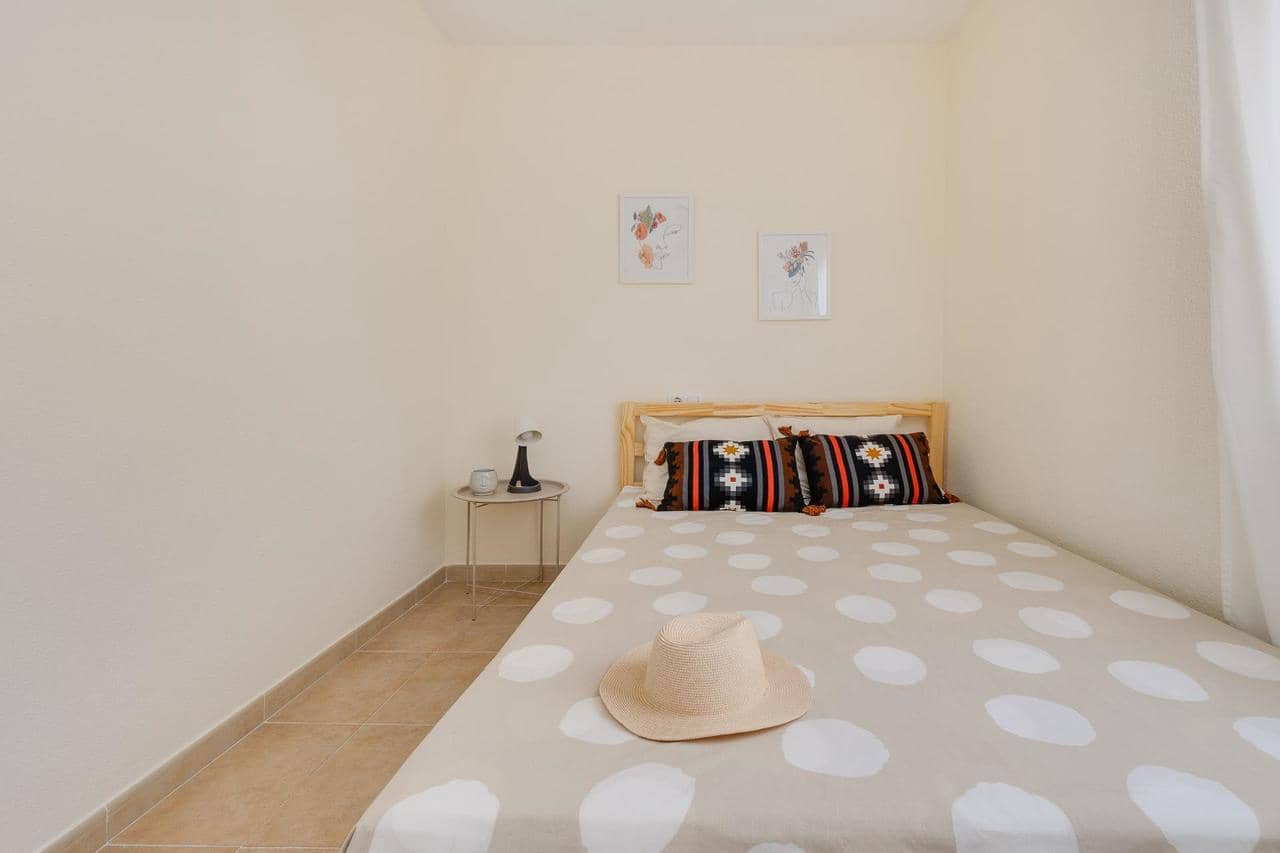 2 soveværelse Bungalow til salg i Torrevieja med swimmingpool - € 179.900 (Ref: 9878135)