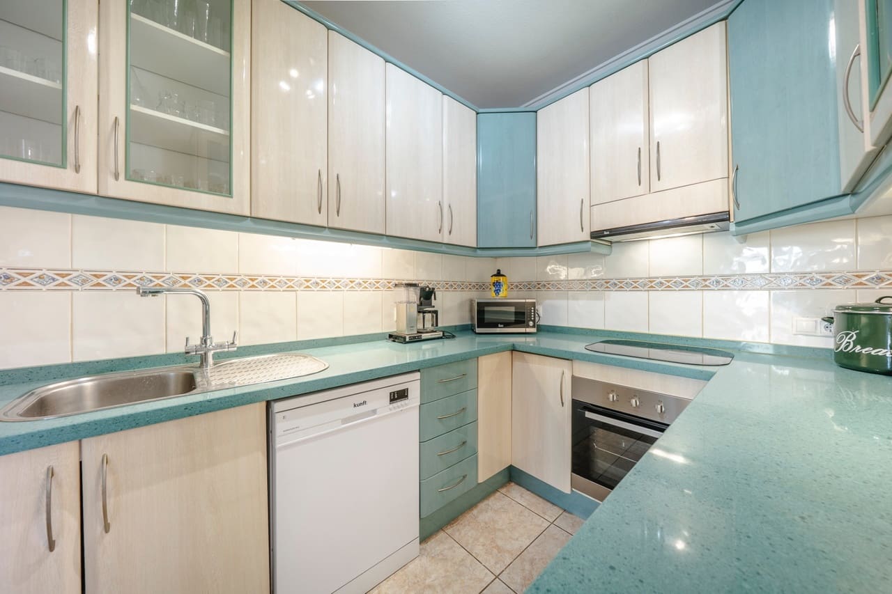 3 soveværelse Villa til salg i Ciudad Quesada med swimmingpool - € 399.000 (Ref: 9878147)