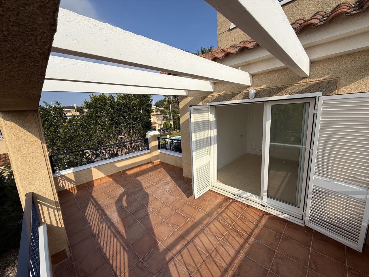 3 soveværelse Byhus til salg i Pilar de la Horadada med swimmingpool garage - € 319.000 (Ref: 9880667)