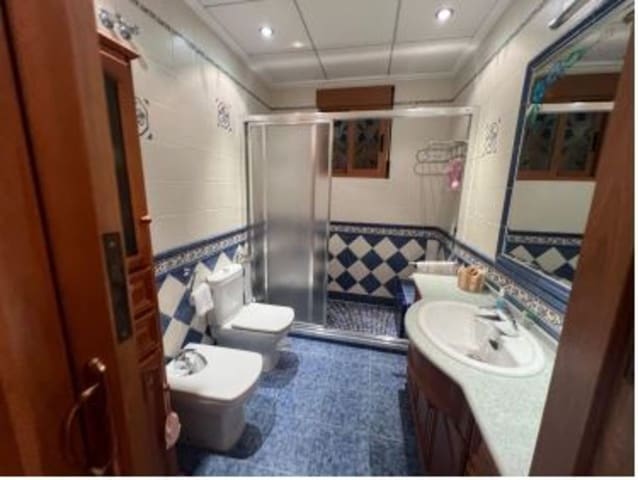 3 slaapkamer Villa te koop in Dehesa de Campoamor, Orihuela met garage - € 547.000 (Ref: 9880679)