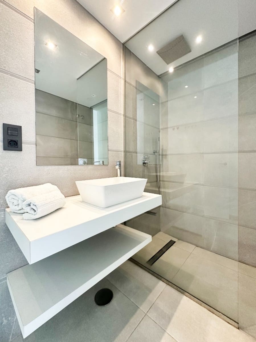 2 slaapkamer Appartement te koop in Guardamar del Segura met zwembad garage - € 289.000 (Ref: 9880681)