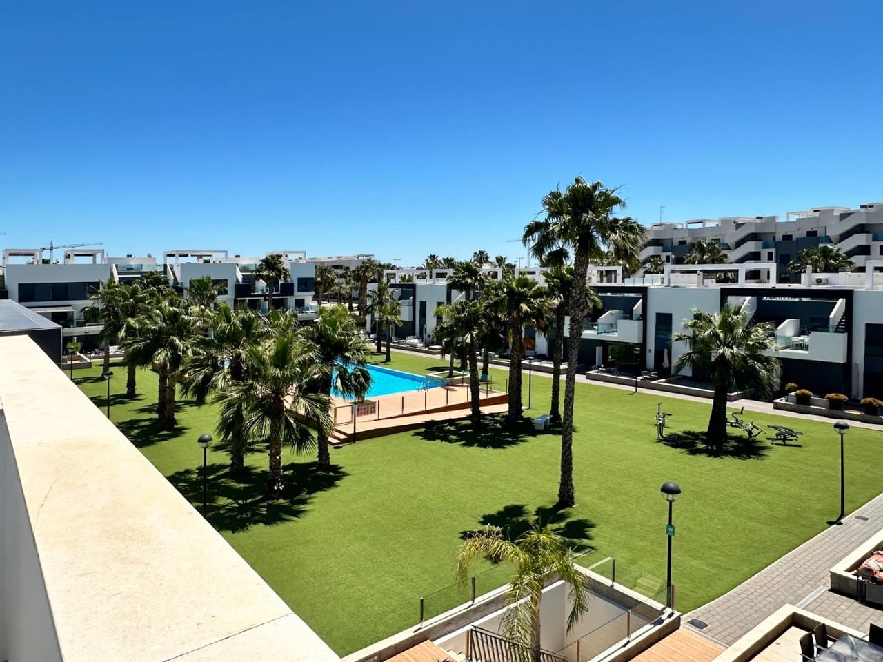 2 slaapkamer Appartement te koop in Guardamar del Segura met zwembad garage - € 289.000 (Ref: 9880681)