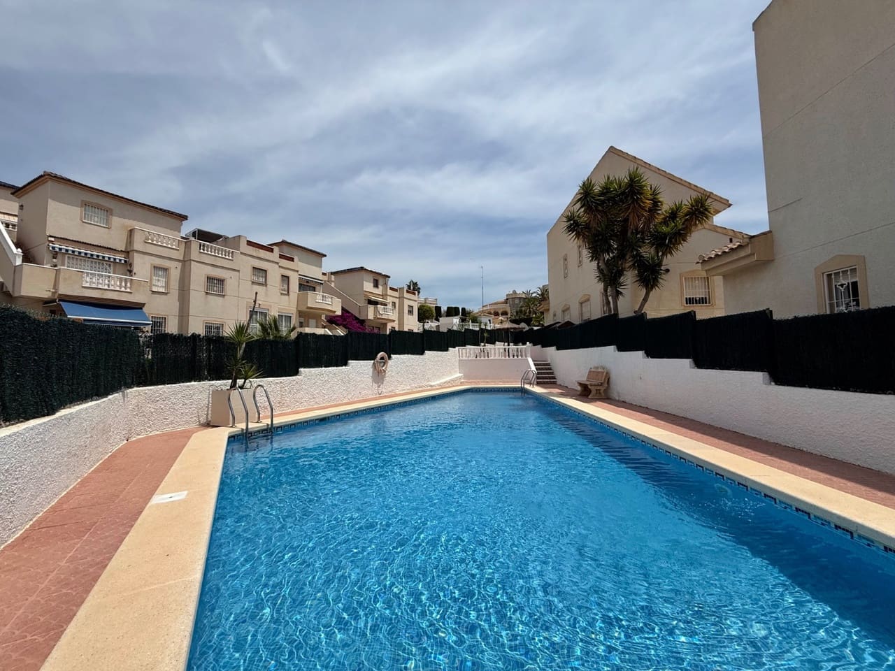 2 soverom Villa til salgs i Ciudad Quesada med svømmebasseng - € 174 000 (Ref: 9884205)