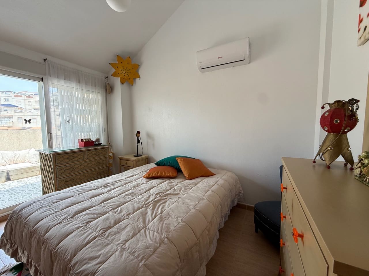 2 soverom Villa til salgs i Ciudad Quesada med svømmebasseng - € 174 000 (Ref: 9884205)