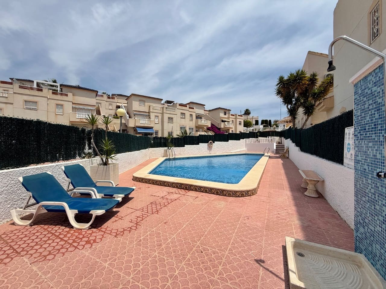 2 soverom Villa til salgs i Ciudad Quesada med svømmebasseng - € 174 000 (Ref: 9884205)
