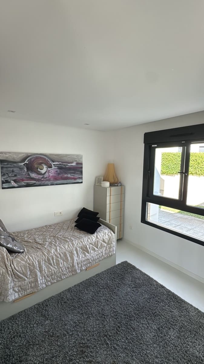 3 makuuhuone Huoneisto myytävänä paikassa Orihuela Costa mukana uima-altaan - 425 000 € (Ref: 9884209)