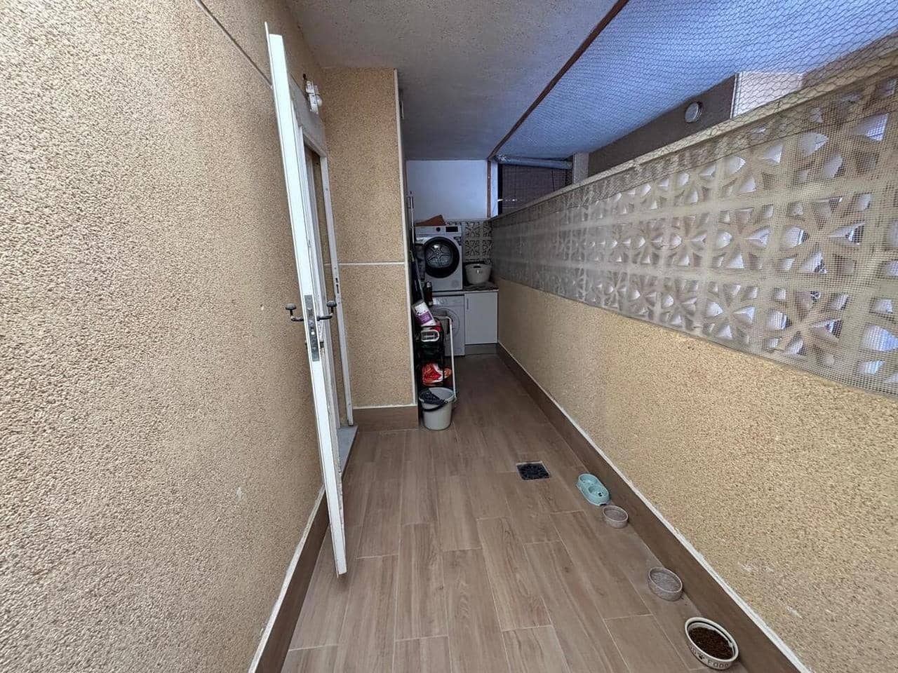2 slaapkamer Appartement te koop in Torrevieja met zwembad - € 169.900 (Ref: 9884214)