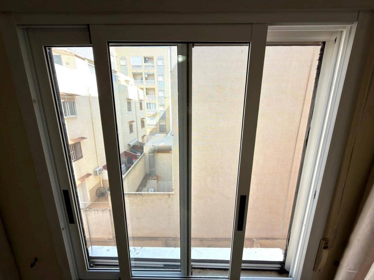 2 quarto Apartamento para venda em Torrevieja - 124 900 € (Ref: 9887948)
