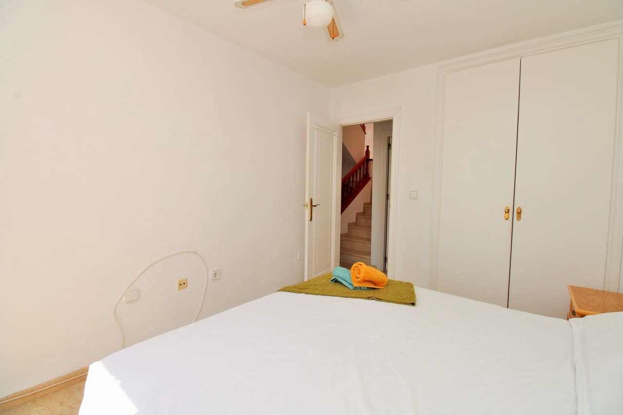 2 soverom Hus til salgs i Las Ramblas Golf med svømmebasseng - € 229 000 (Ref: 9887954)