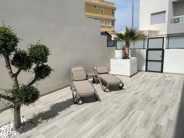 3 soveværelse Villa til salg i Benijófar med swimmingpool - € 469.000 (Ref: 9891831)