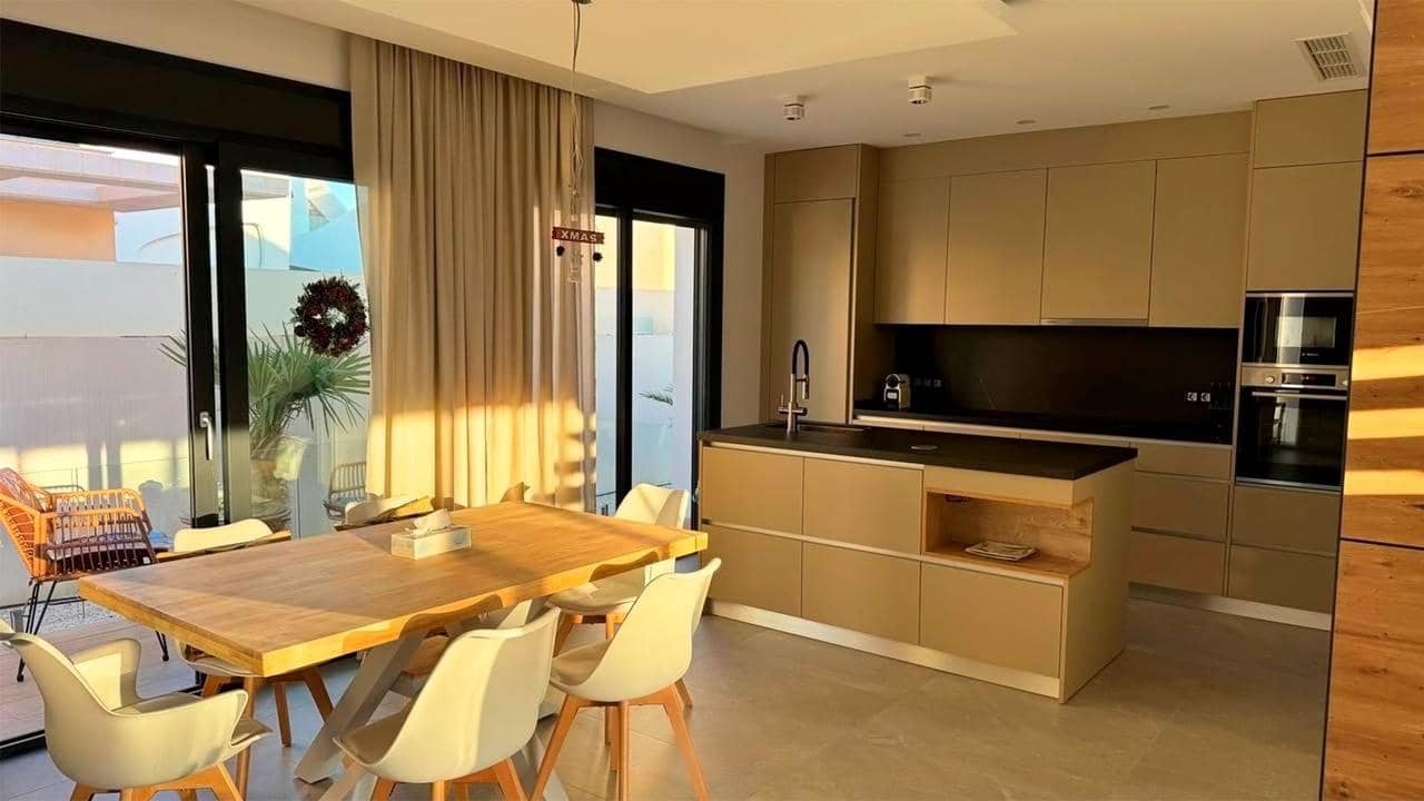 4 soverom Villa til salgs i Rojales med svømmebasseng - € 975 000 (Ref: 9893848)