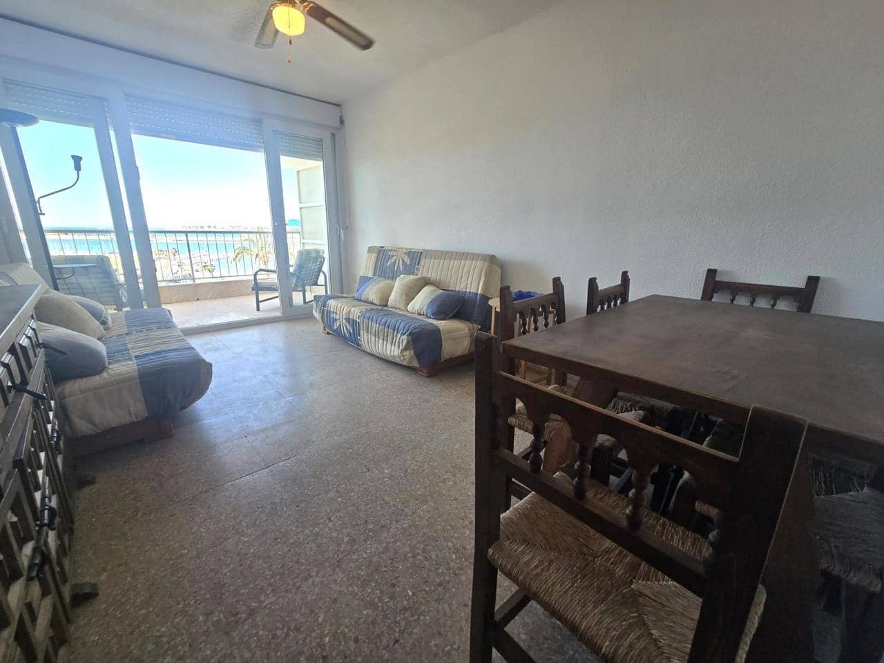 3 Zimmer Apartment zu verkaufen in Torrevieja mit Pool - 220.000 € (Ref: 9893849)
