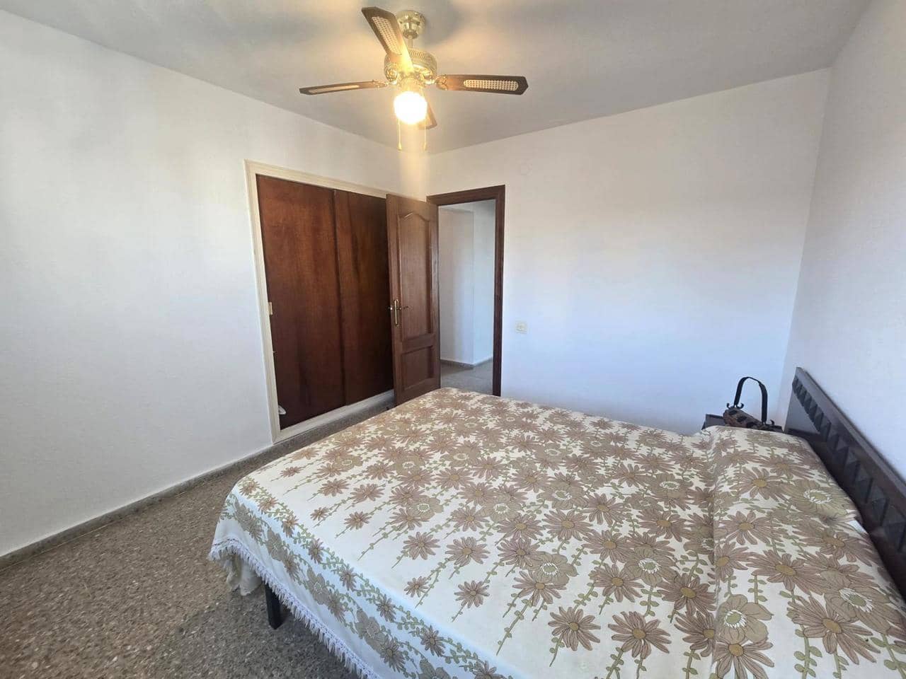 3 Zimmer Apartment zu verkaufen in Torrevieja mit Pool - 220.000 € (Ref: 9893849)