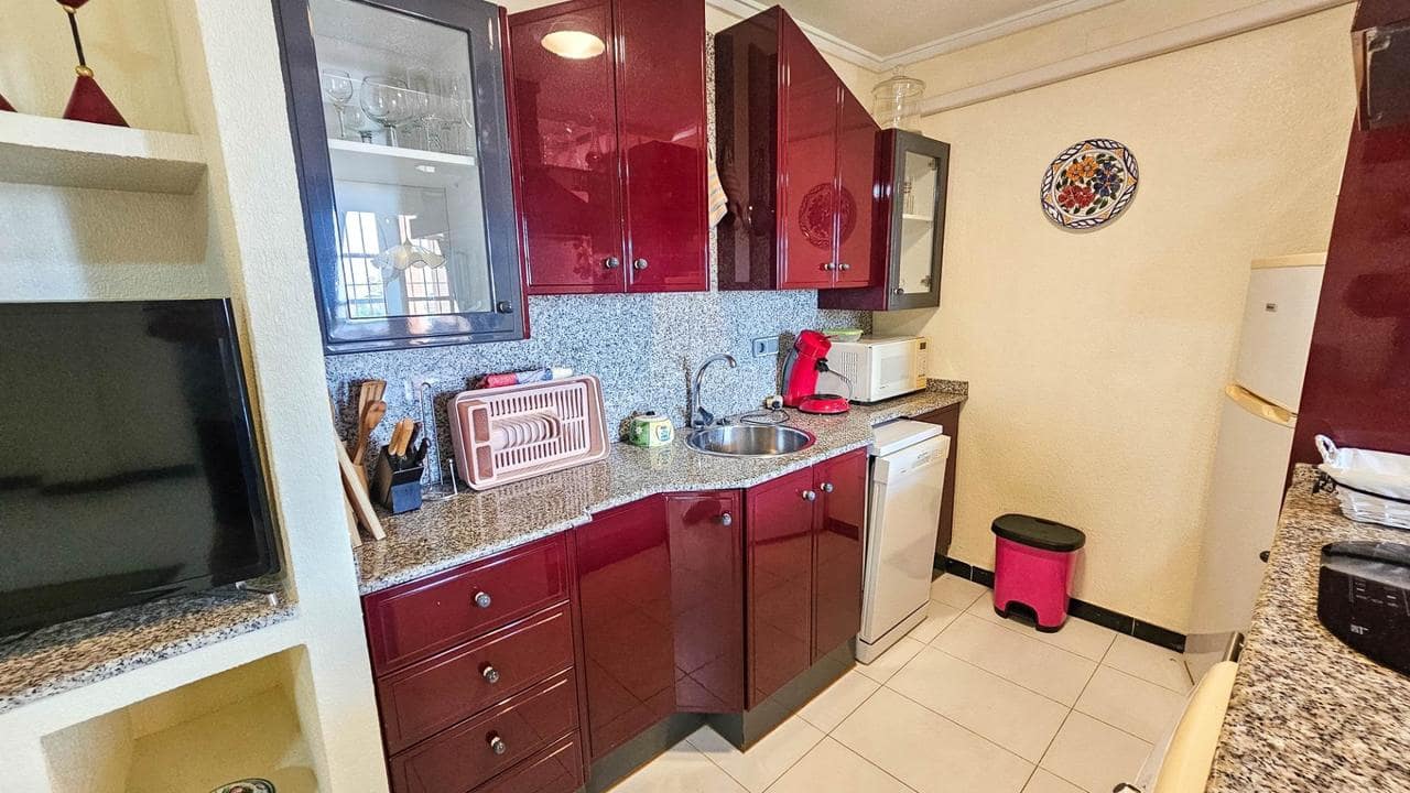 2 quarto Bungalow para venda em Orihuela Costa com piscina - 176 000 € (Ref: 9893850)