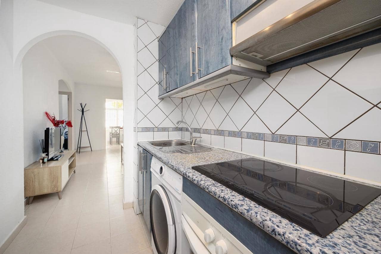 2 slaapkamer Bungalow te koop in Torrevieja - € 139.500 (Ref: 9893852)