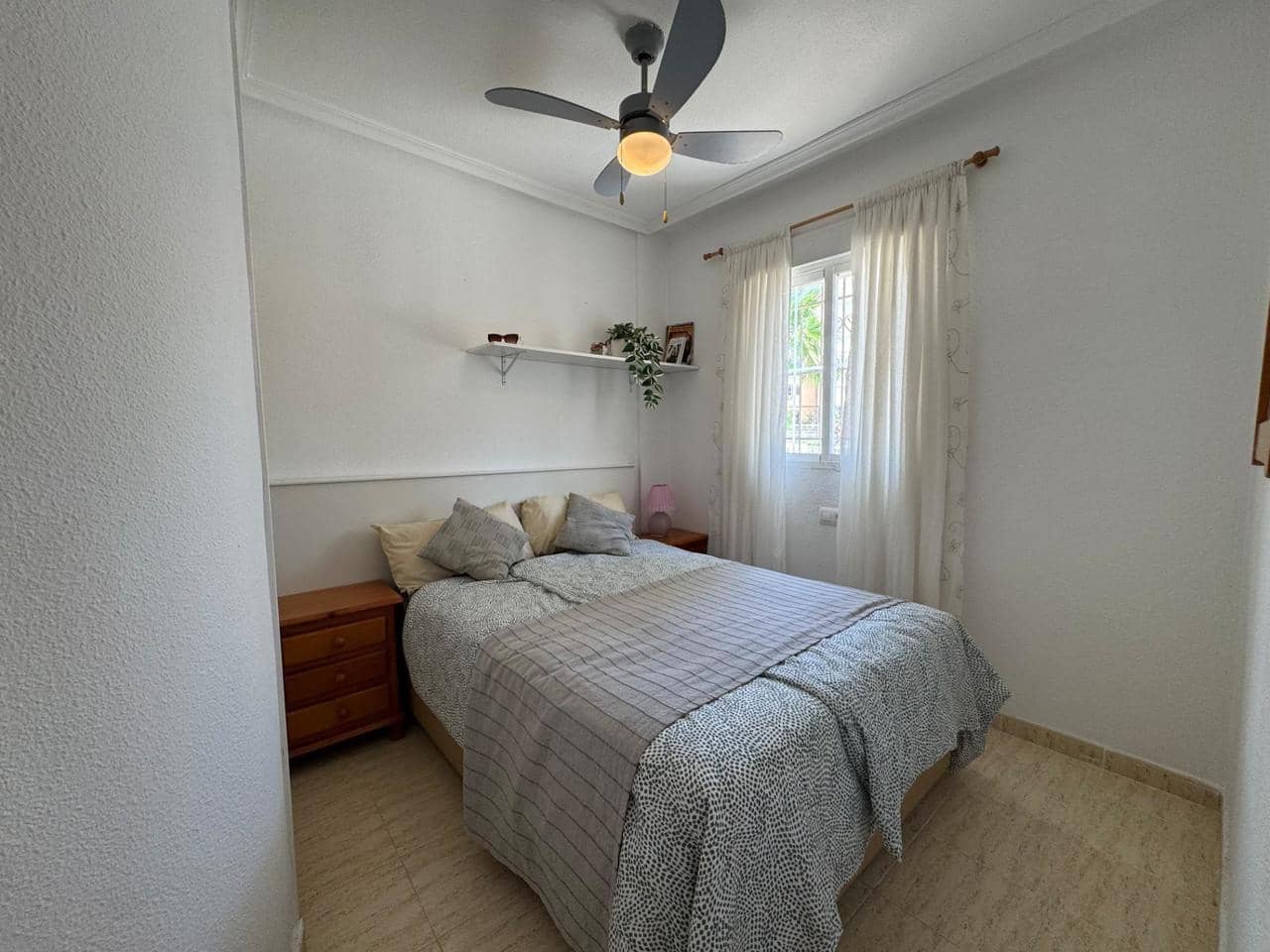 3 bedroom Bungalow for sale in Torrevieja with pool - € 169,900 (Ref: 9893858)